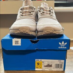 Adidas NMD V3 in Light Tan